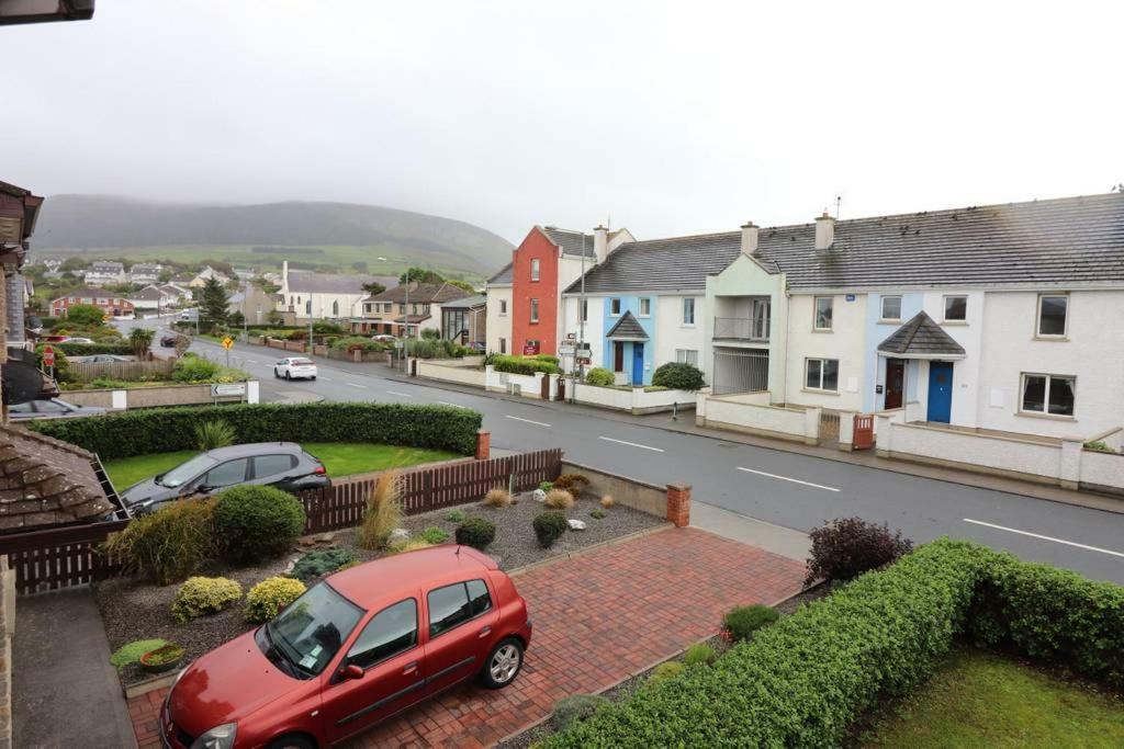 Strandhill Home, One Minute From The Beach And Pubs Bagian luar foto