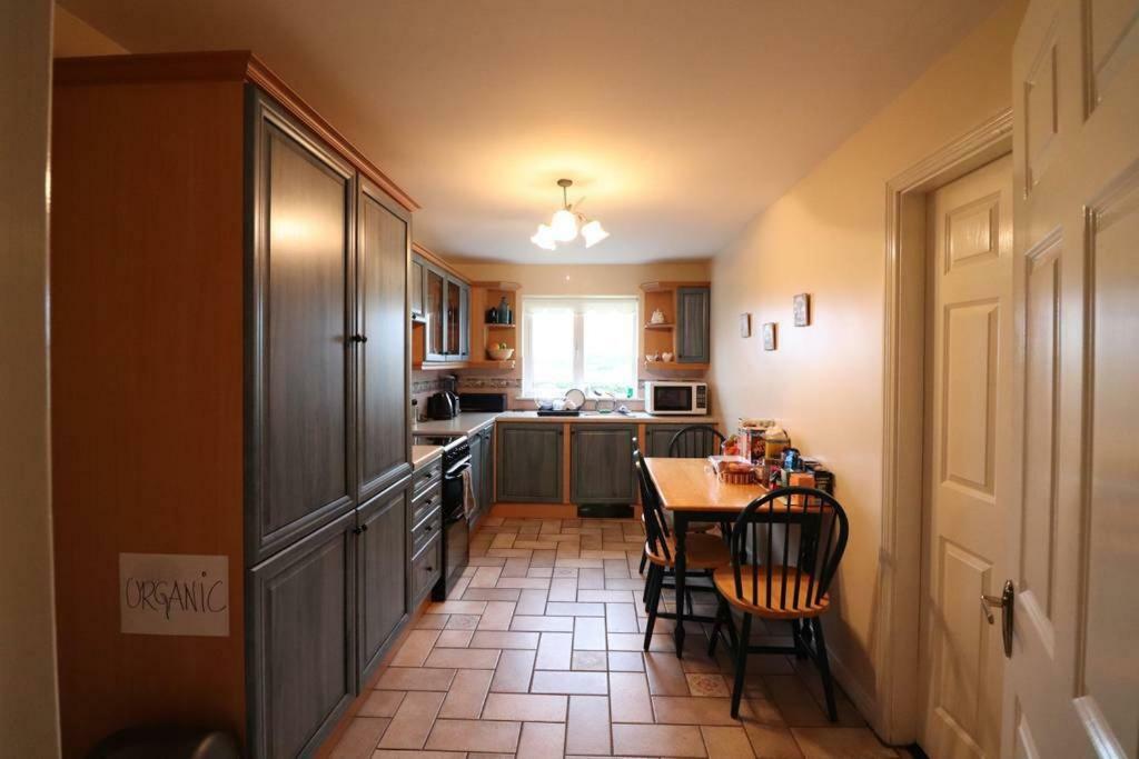Strandhill Home, One Minute From The Beach And Pubs Bagian luar foto