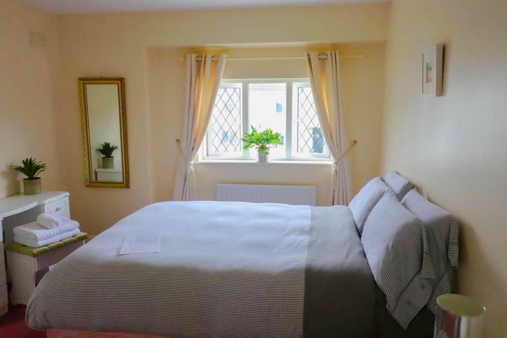 Strandhill Home, One Minute From The Beach And Pubs Bagian luar foto